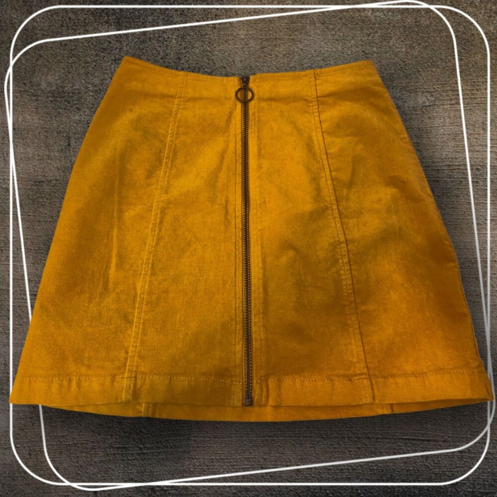NWOT Forever 21 Mustard Yellow Zip Front Mini Skirt Y2K Boho S y2k